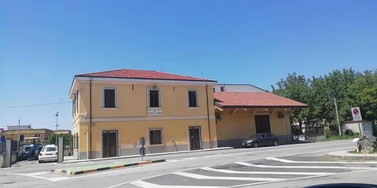 A Ionadi proseguono i lavori di installazione della rete Wifi gratuita