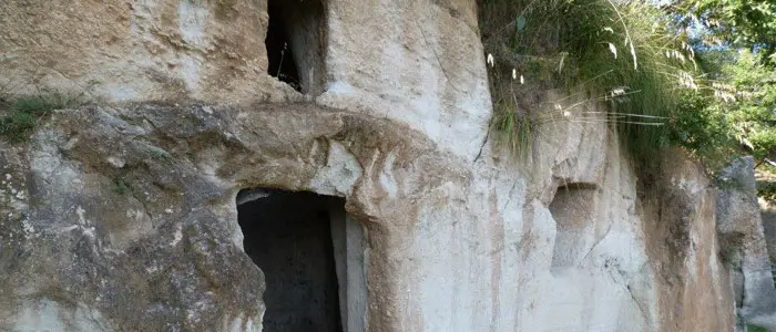 Zungri e le sue grotte al centro di un “campo-studio” speleologico