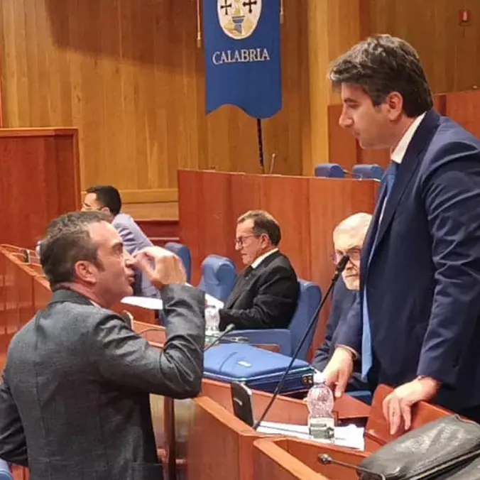 Caro energia, Antonio Lo Schiavo invoca un Consiglio regionale in seduta permanente