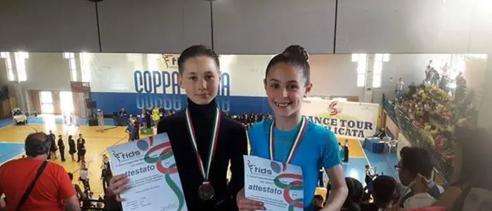 Danza, la giovanissima coppia vibonese Coloca-Dubrivnyy sul podio in Coppa Italia