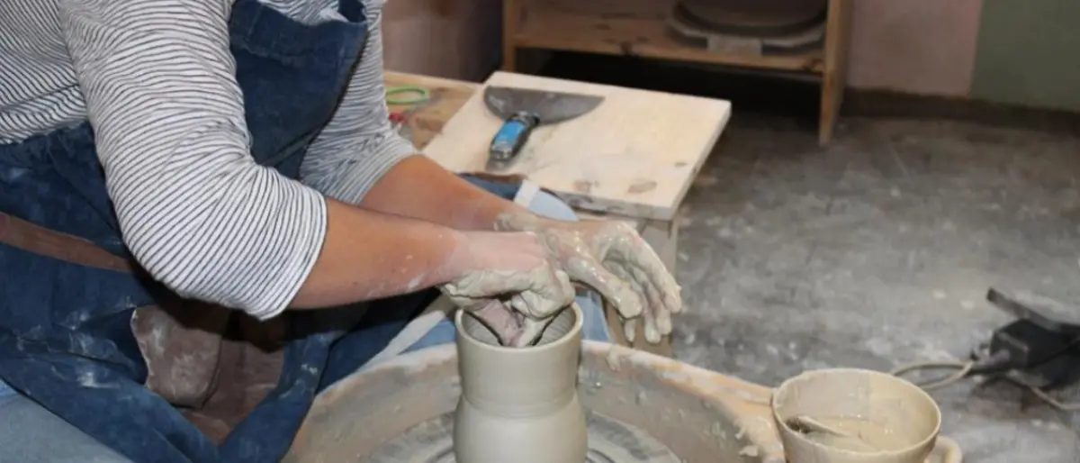 I vasai di Calabria, la storia della lavorazione dell’argilla nel libro di Michele Furci