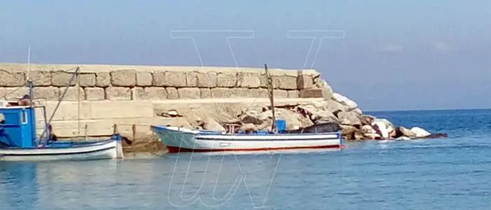 Mareggiate a Briatico, i pescatori si rivolgono al prefetto