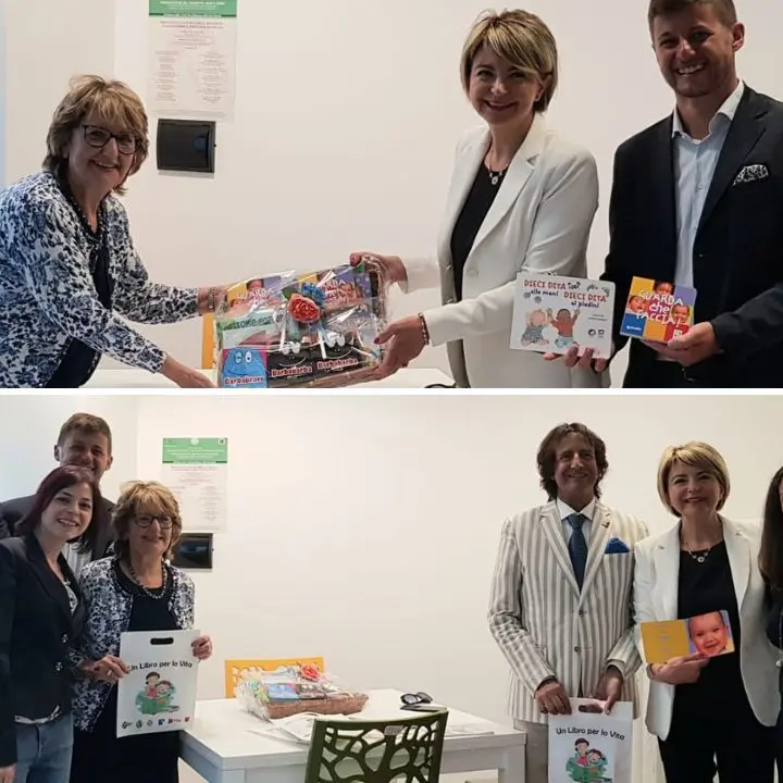 Vibo, il Comune dona libri per la stanza nursery collocata nel nuovo Tribunale