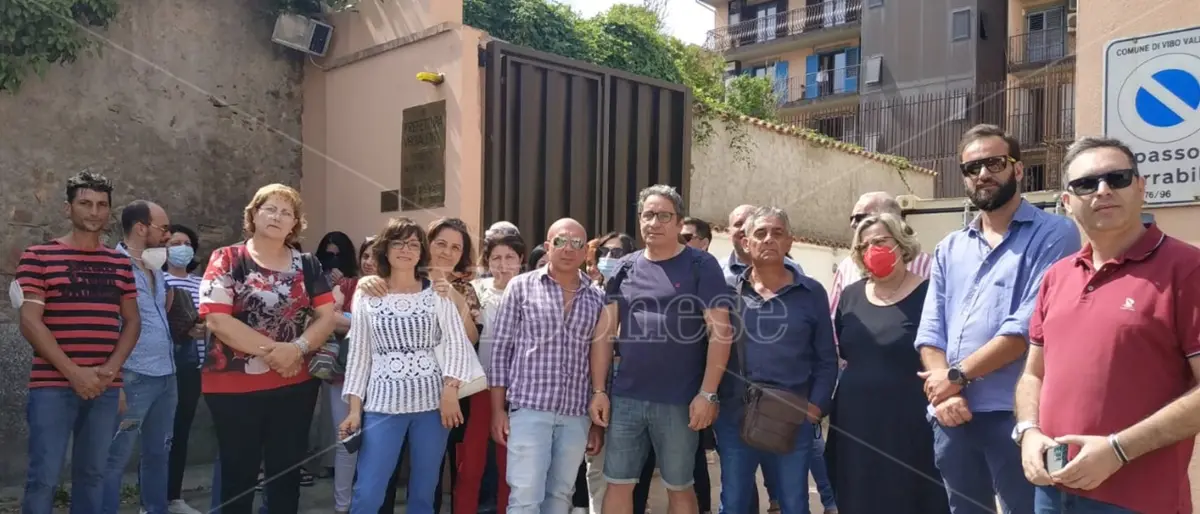 Vibo: Sit in dei precari di Calabria Lavoro, da anni in attesa di essere stabilizzati -Video