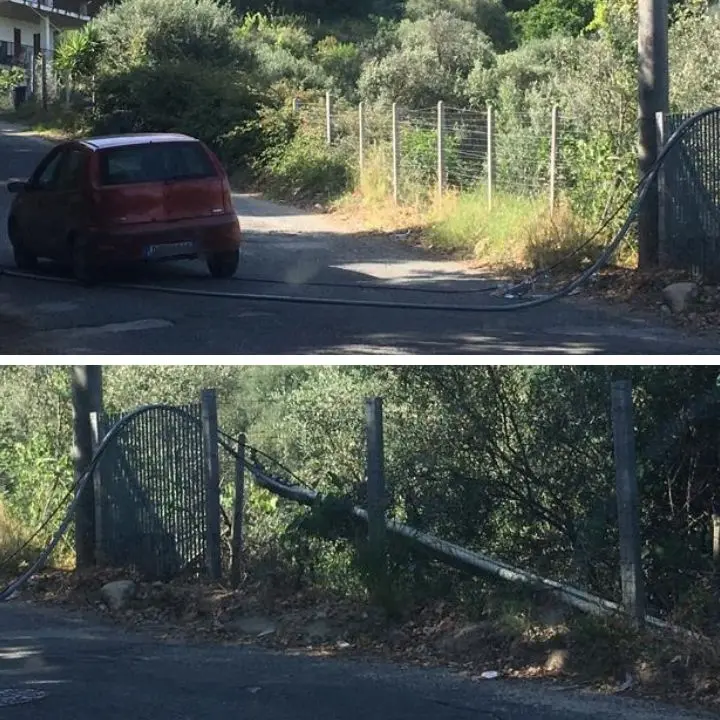 Cavo telefonico cade lungo la strada che collega Soriano a Sorianello