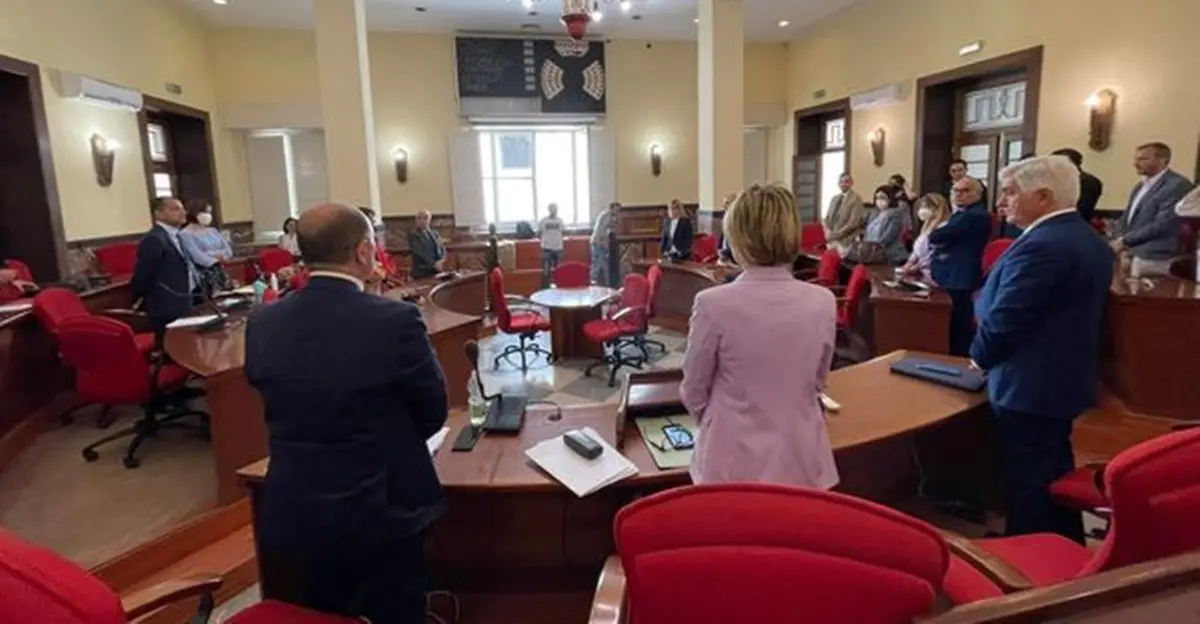 Il Comune di Vibo aderisce al Consorzio Costa degli dei e al Patto salva città. Ma che caos...