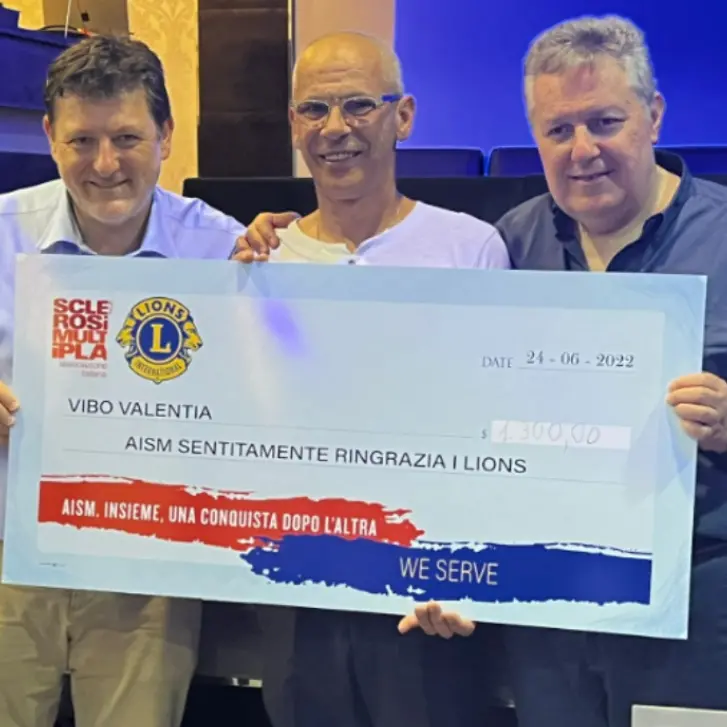 Sclerosi multipla, a Vibo i fondi raccolti dalla cena di solidarietà destinati alla ricerca