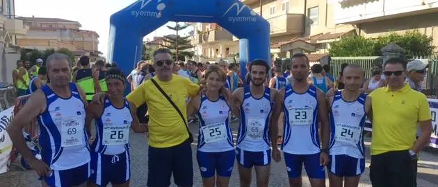 Corsa su strada, Atletica San Costantino protagonista al “Trofeo Conoscere Ionadi”