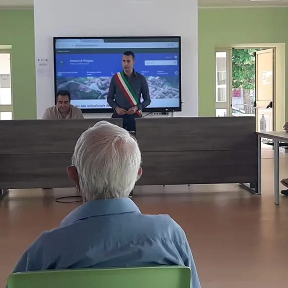 Comune di Filogaso: il sindaco Massimo Trimelliti ufficializza la nuova giunta