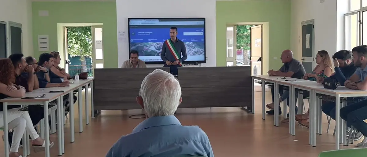 Comune di Filogaso: il sindaco Massimo Trimelliti ufficializza la nuova giunta