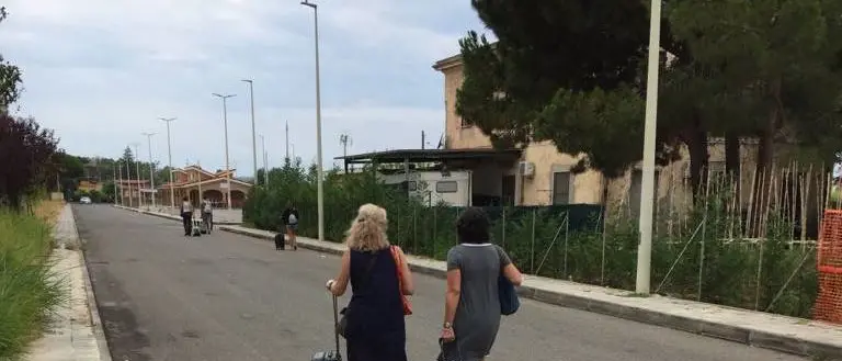 Porto di Vibo Marina, domenica di “passione” per i turisti provenienti dalle Eolie