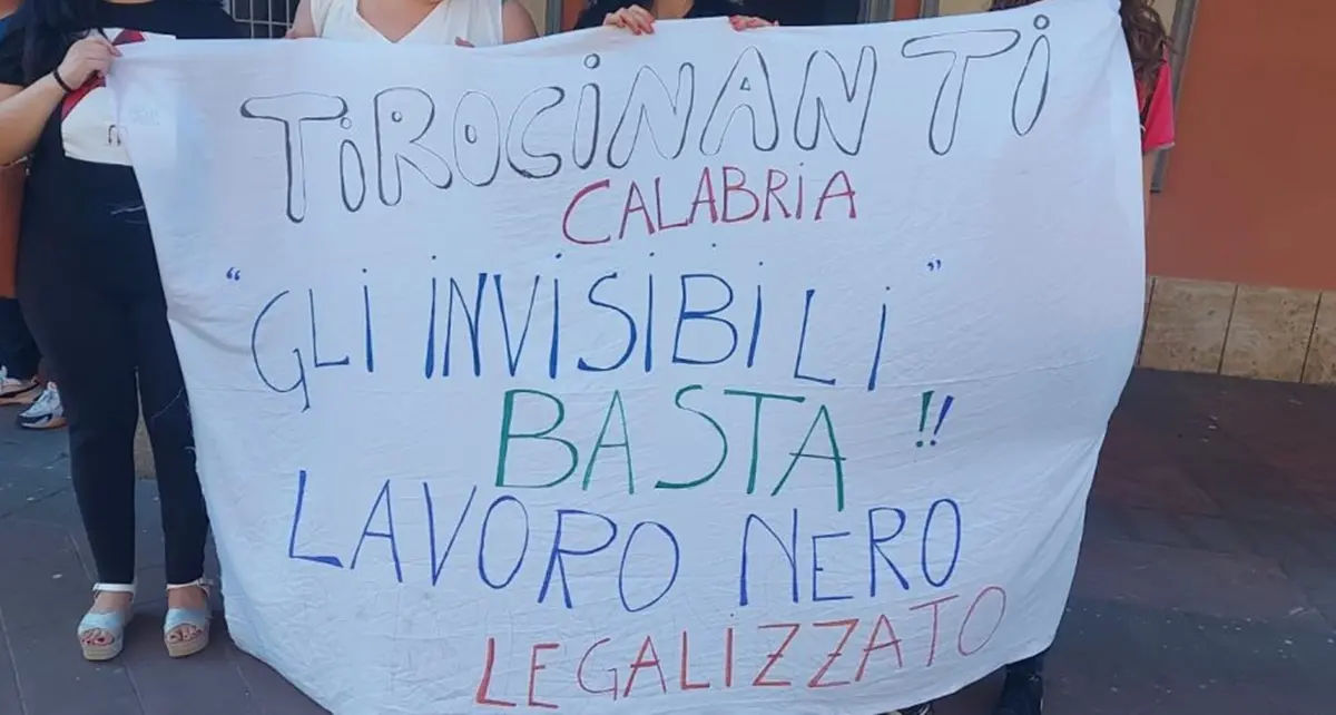 Proroga tirocinanti: il Comune di Vibo aderisce all’Avviso della Regione per la terza annualità