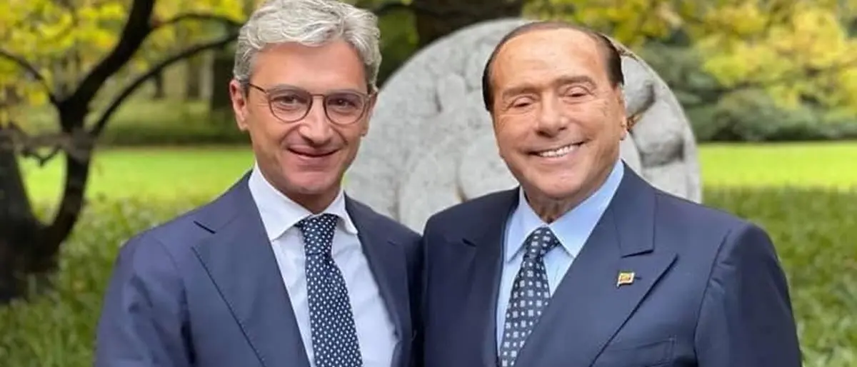 Il Corsivo | Da Catanzaro a Vibo, la logica di Mangialavori nel perseguire i propri interessi