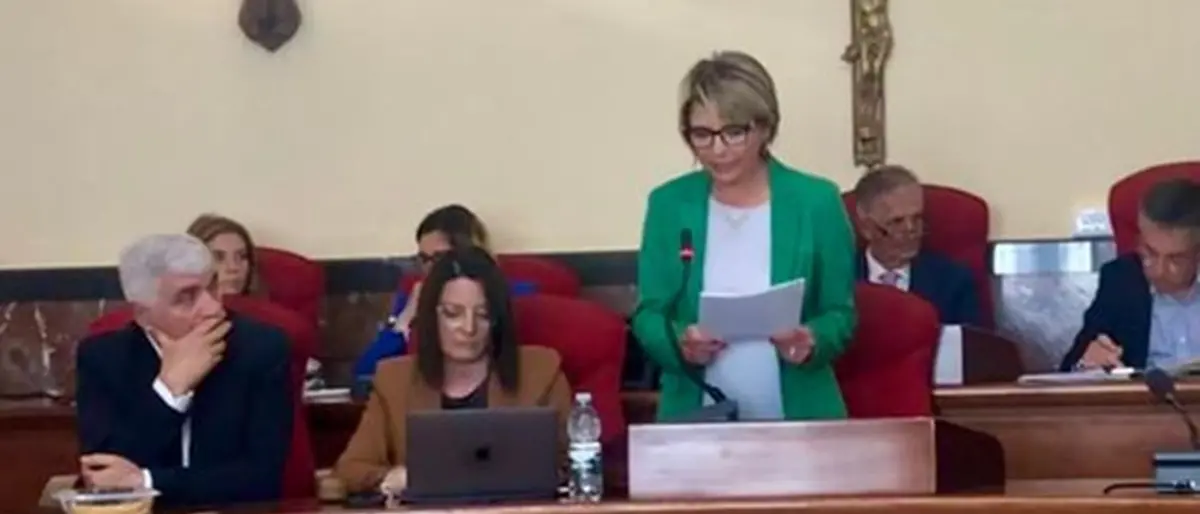 Comune di Vibo e riduzione Tari, il sindaco: «Il primo di una serie di provvedimenti»