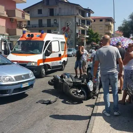 Scontro auto-moto a Vibo in via Lacquari: un ferito