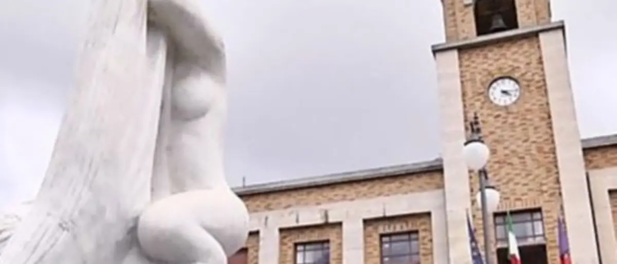 Lite al Comune di Vibo, l’avvocato della dirigente Teti: «La dipendente continua a diffamare»