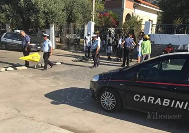 Ritardi nei pocket money, esplode la protesta dei migranti a Joppolo