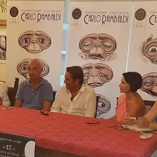 A Tropea “E.T. Sotto le Stelle”, galà in memoria di Carlo Rambaldi