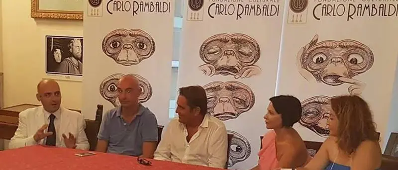 A Tropea “E.T. Sotto le Stelle”, galà in memoria di Carlo Rambaldi