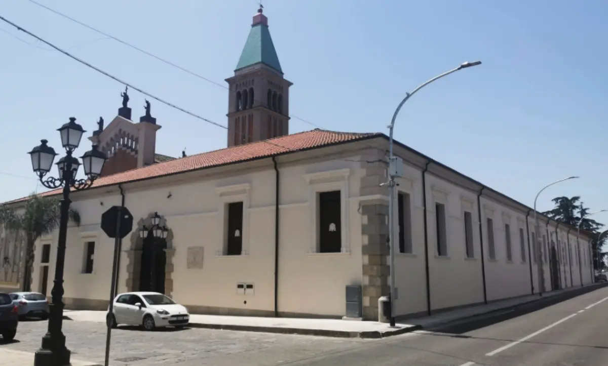 Mileto, dopo il restauro il palazzo vescovile torna agli antichi splendori