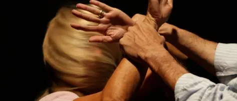 Picchia la compagna ed i carabinieri, un arresto a Bivona