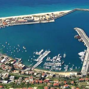 Porto di Vibo Marina, i piani di Agostinelli per riscrivere la storia – Video