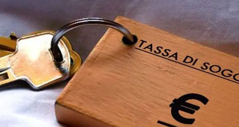 Vibo, tassa di soggiorno non versata: avvisi di accertamento e sanzioni per oltre 130 strutture ricettive\n