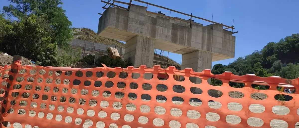 Eterne incompiute nel Vibonese: ripartono i lavori della variante di Caria - Video