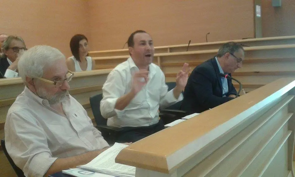 Apertura delle scuole superiori nel Vibonese a rischio e strade fuorilegge (VIDEO)