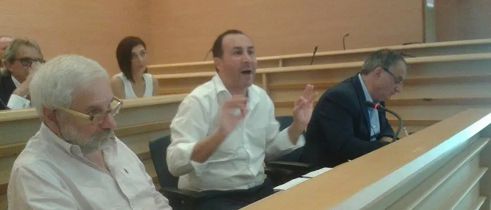 Apertura delle scuole superiori nel Vibonese a rischio e strade fuorilegge (VIDEO)