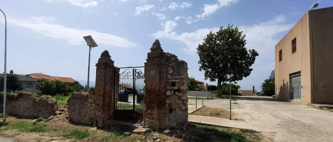 Mileto, tutto pronto per la messa in sicurezza dell’ex ospedale e dello stadio