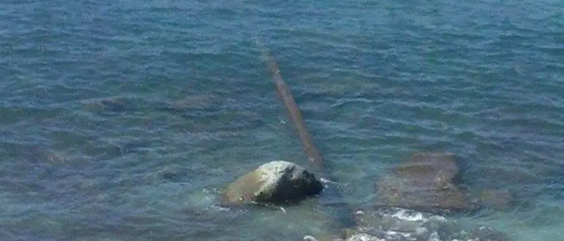 Capo Vaticano: la condotta di scarico delle acque reflue torna a “galla” a S. Maria di Ricadi