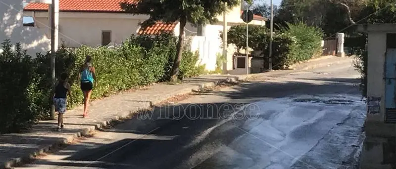 Zambrone, guasto alla rete fognaria. Il sindaco: «Riparato tempestivamente»