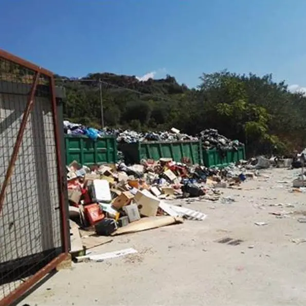 Rifiuti: sequestrata dai carabinieri l’isola ecologica di Pizzoni