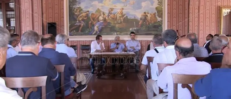 Provincia, Ettore Rosato a Filadelfia: «Stato e Regione facciano uno sforzo comune» (VIDEO)