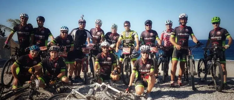 In mountain bike a Pentedattilo, l’escursione di Bicinsieme sulla “mano di pietra”