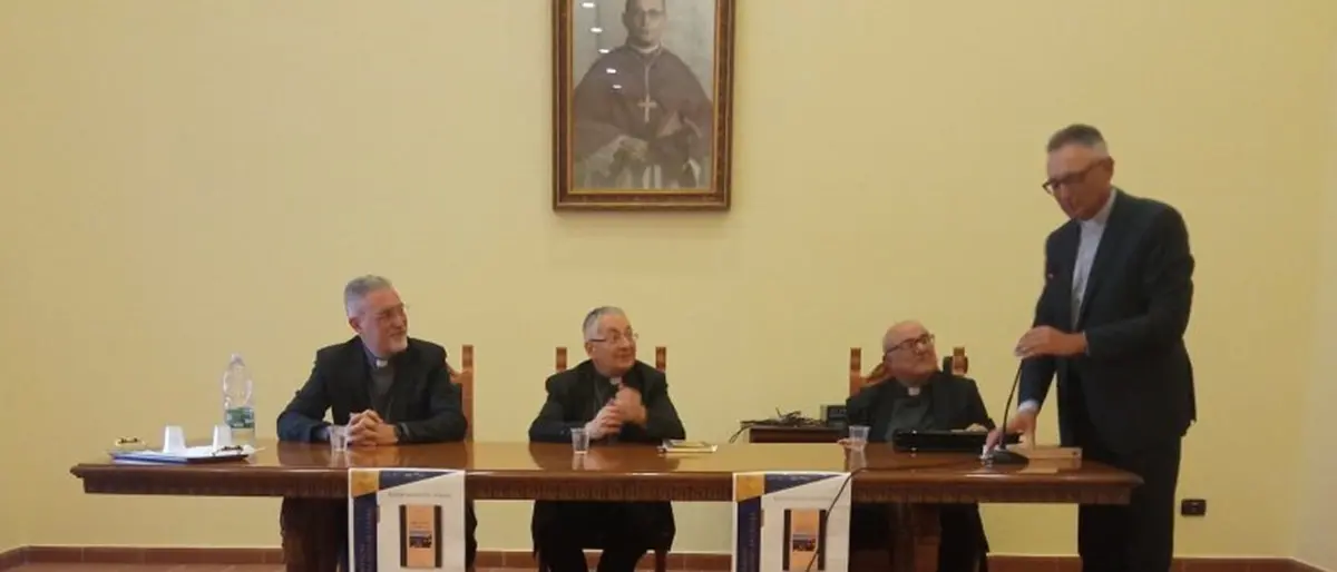 Presentato a Mileto il libro di monsignor Renzo sulla storia millenaria della città