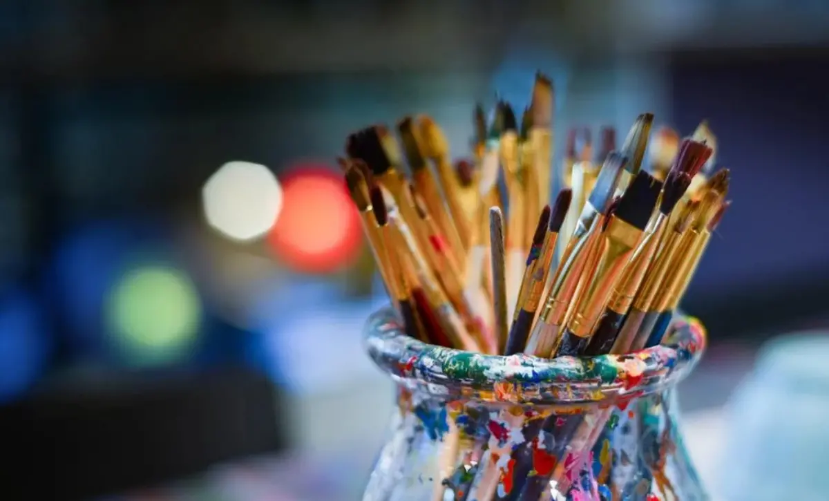 Pennelli e colori per raccontare i luoghi, al via la prima estemporanea di pittura Città di Vibo Valentia con montepremi da mille euro