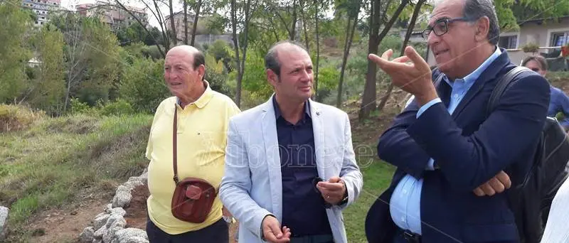 Vibo, Antonio Viscomi in visita alla fattoria sociale “Junceum” (VIDEO)
