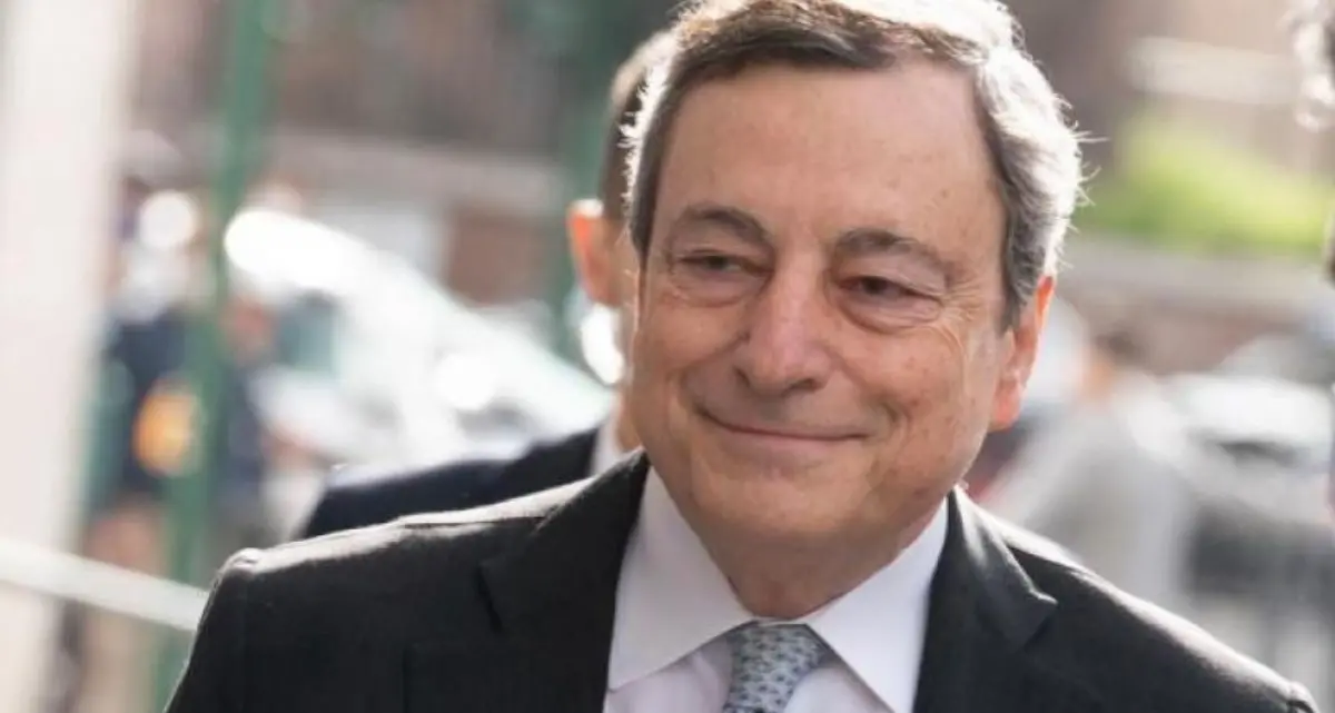 Mario Draghi mette Bruxelles davanti allo specchio: «L’inazione mette a rischio la sovranità europea»\n