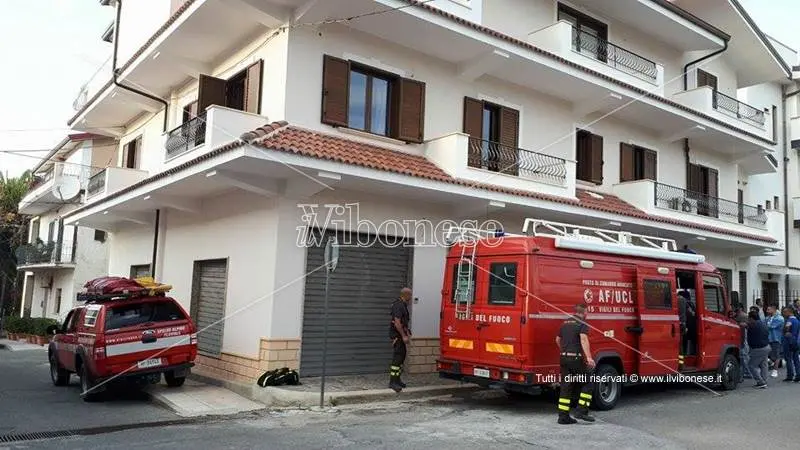 Tabaccaio scompare da Santa Domenica: avviate le ricerche (VIDEO)