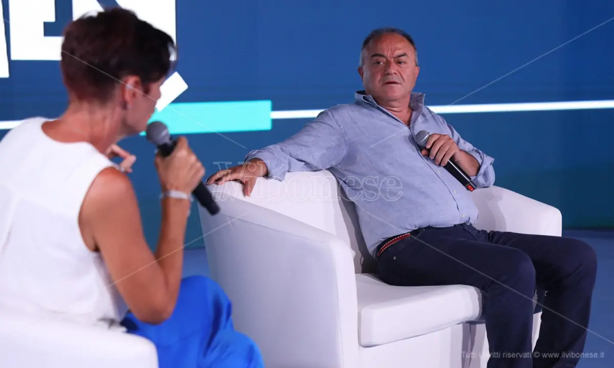 Nicola Gratteri a Tropea: «Sento puzza di complicità nelle stragi di Capaci e via d'Amelio» - Video