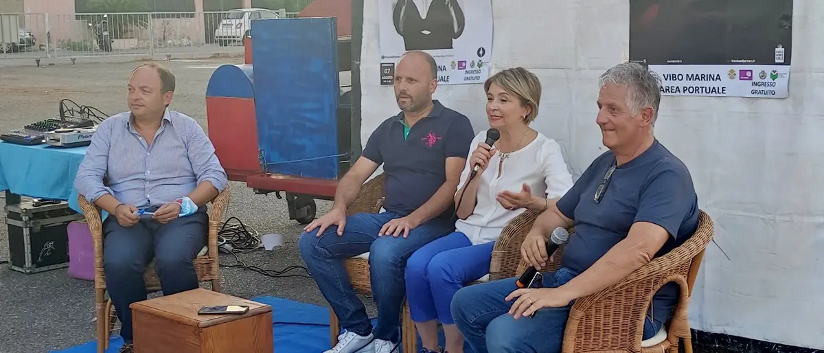 Estate a Vibo Marina fra eventi e propaganda, il sindaco: «Stiamo trasformando la cittadina»
