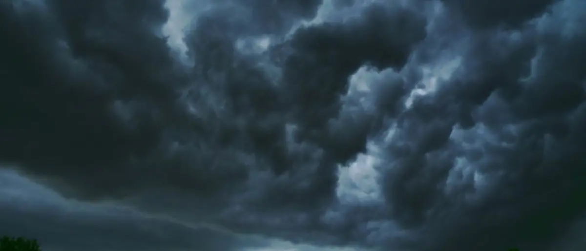 Allerta meteo arancione nel Vibonese: a Nicotera il sindaco chiude le scuole