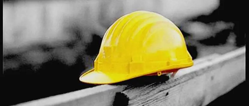 Muore colpito al torace da una lancia idrica: nuova tragedia in un cantiere dell'A2