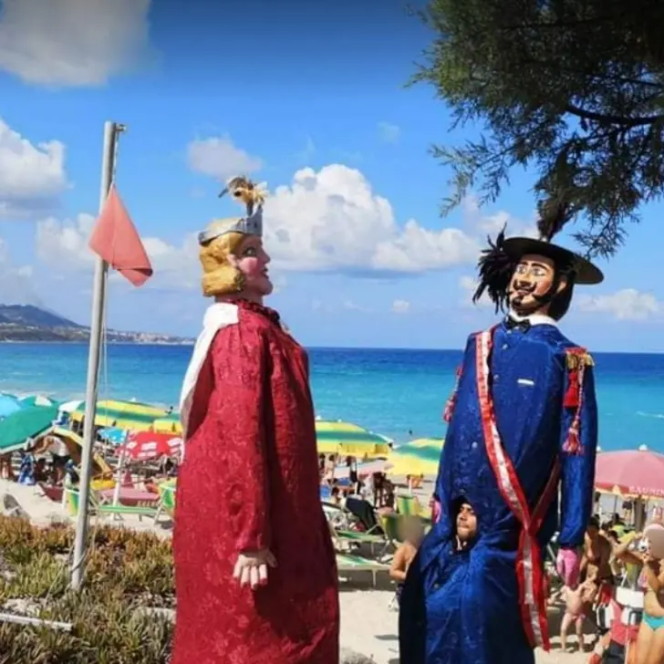 Folklore e leggenda: Briatico pronta a ospitare lo sbarco dei giganti