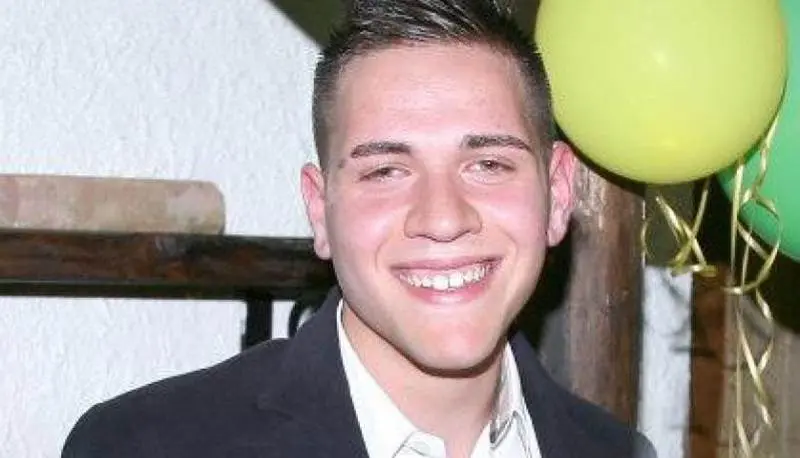 La famiglia Ceravolo non smette di chiedere giustizia: «Che nessuno debba più piangere un “Filippo”»