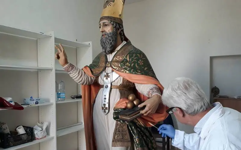 Pannaconi, avviato il restauro della statua di San Nicola