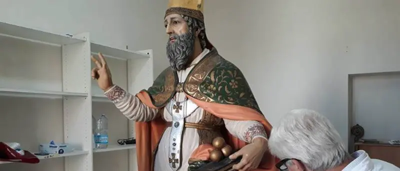Pannaconi, avviato il restauro della statua di San Nicola