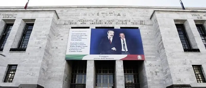 ‘Ndrangheta e narcotraffico: 30 gli indagati nell’inchiesta della Dda di Milano, diversi i vibonesi